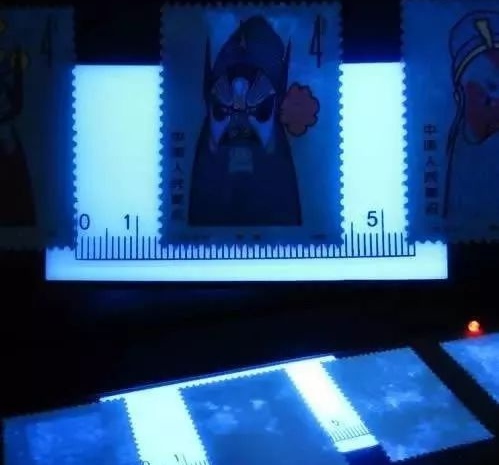 邮票“下过水”